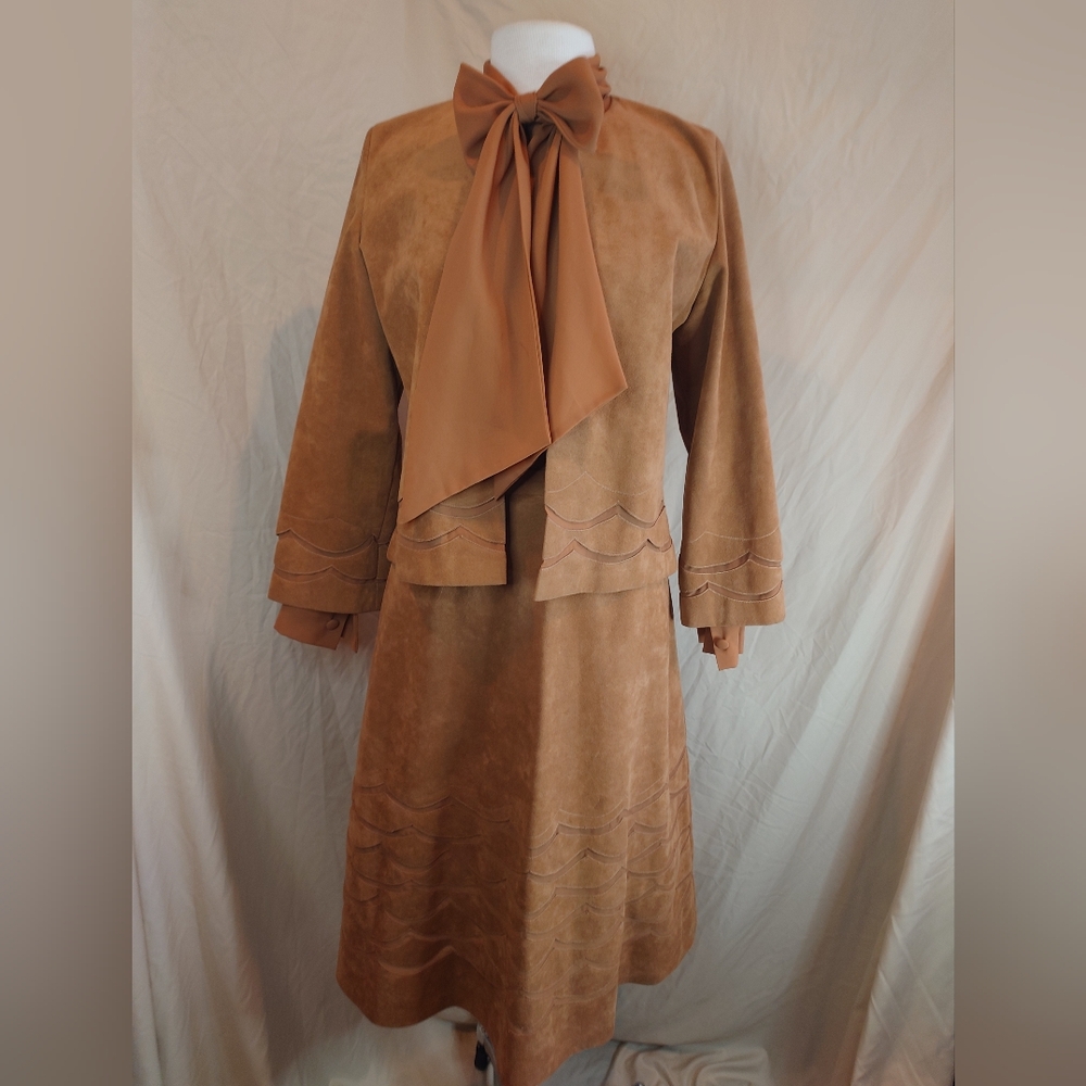 70s Vera Maxwell Suede 3 Piece Suit